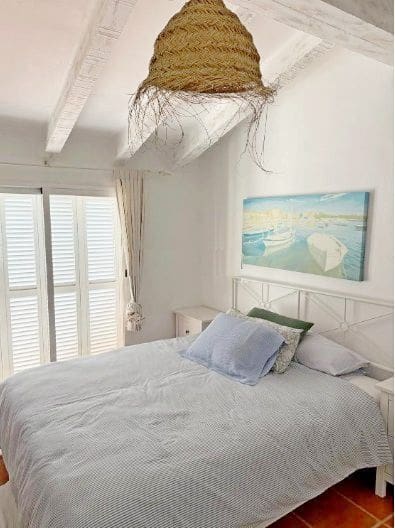 4 soverom Kjedet enebolig til salgs i Denia med svømmebasseng garasje - € 469 000 (Ref: 9095990)