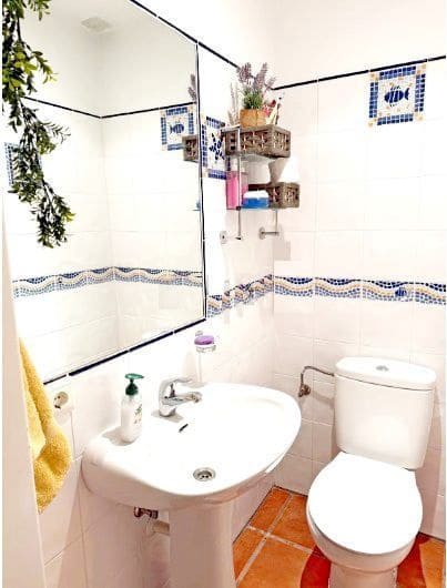 4 soverom Kjedet enebolig til salgs i Denia med svømmebasseng garasje - € 469 000 (Ref: 9095990)