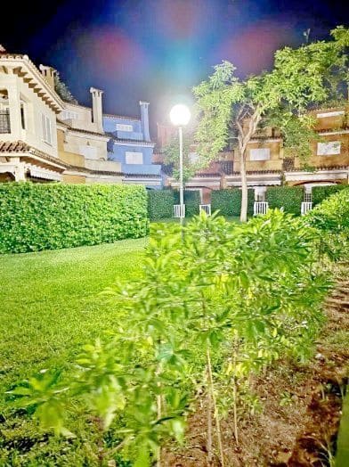 4 soverom Kjedet enebolig til salgs i Denia med svømmebasseng garasje - € 469 000 (Ref: 9095990)