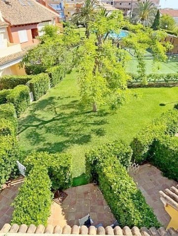 4 slaapkamer Halfvrijstaande villa te koop in Las Marinas / Les Marines, Dénia met zwembad garage - € 469.000 (Ref: 9095990)