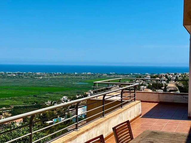 4 camera da letto Appartamento in vendita in Monte Pego, Pego con piscina garage - 550.000 € (Rif: 9108408)