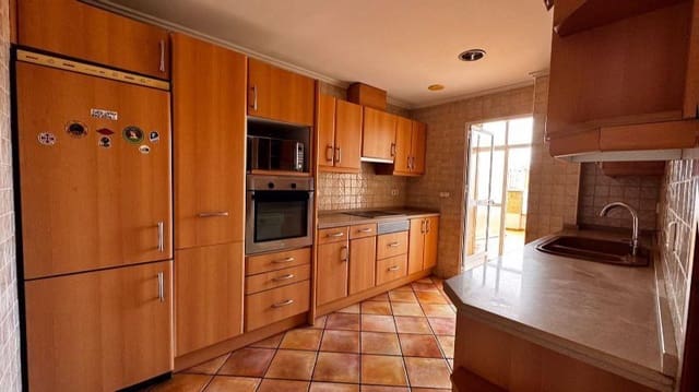 3 soveværelse Lejlighed til salg i Centro Urbano, Dénia med garage - € 379.000 (Ref: 9113791)