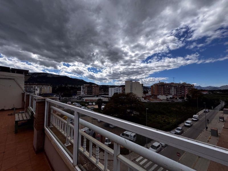 3 soveværelse Lejlighed til salg i Denia med garage - € 379.000 (Ref: 9113791)