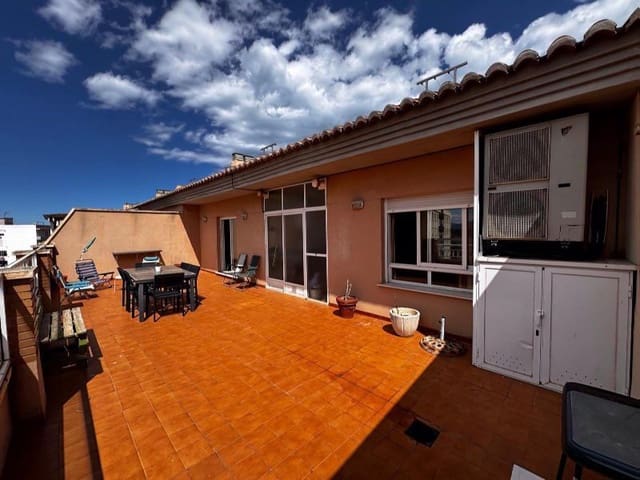 3 soveværelse Lejlighed til salg i Centro Urbano, Dénia med garage - € 379.000 (Ref: 9113791)