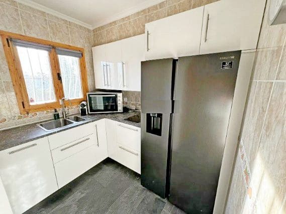 2 bedroom Apartment for sale in Denia with pool garage - € 315,000 (Ref: 9113792)