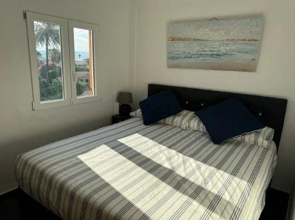 2 bedroom Apartment for sale in Denia with pool garage - € 315,000 (Ref: 9113792)