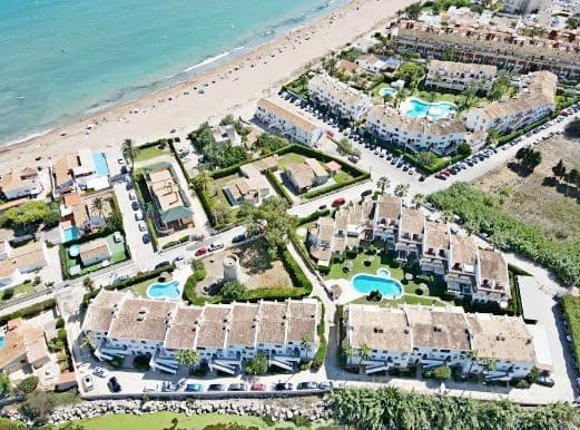 2 bedroom Apartment for sale in Denia with pool garage - € 315,000 (Ref: 9113792)