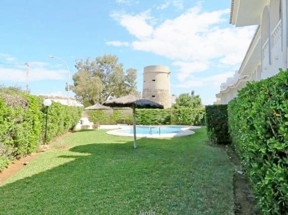 2 bedroom Apartment for sale in Denia with pool garage - € 315,000 (Ref: 9113792)
