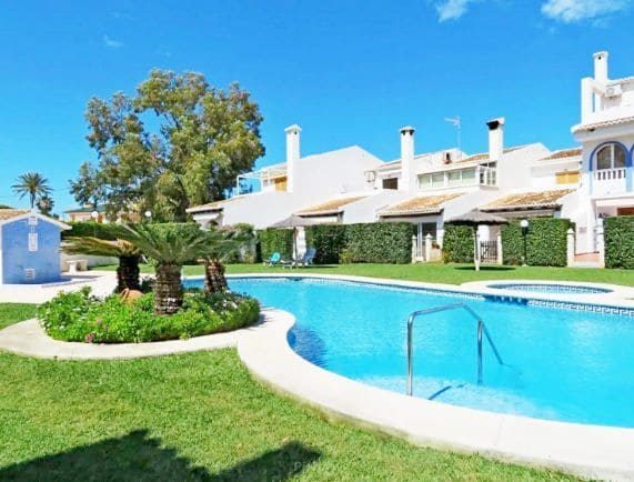 2 bedroom Apartment for sale in Denia with pool garage - € 315,000 (Ref: 9113792)