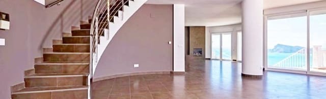 Chalet de 4 habitaciones en Altea en venta con piscina garaje - 1.195.000 € (Ref: 9126501)