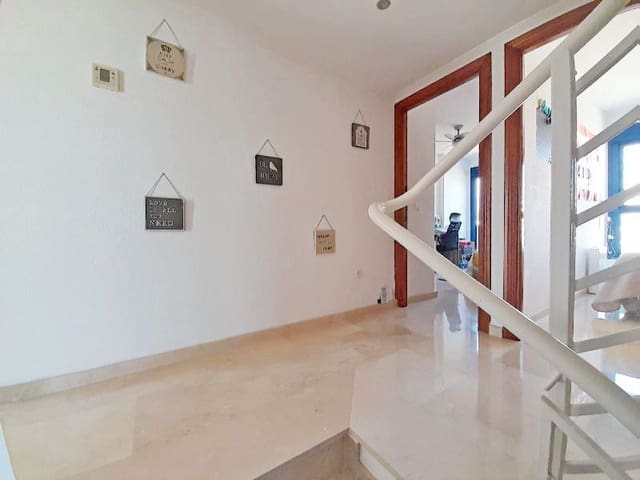 4 chambre Penthouse à vendre à Calpe / Calp avec piscine garage - 990 000 € (Ref: 9143787)