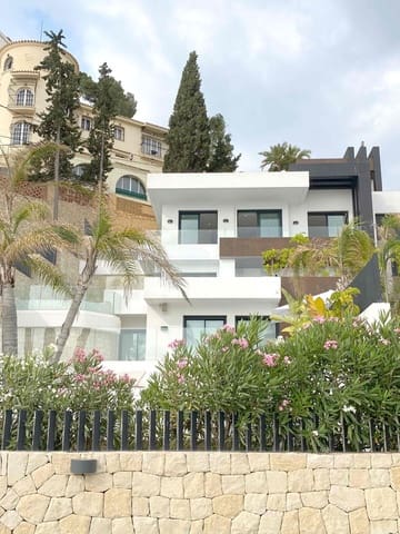 4 makuuhuone Huoneisto myytävänä paikassa Playa Poniente, Benidorm mukana uima-altaan 
autotalli - 1 650 000 € (Ref: 9146727)