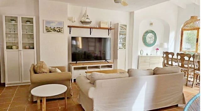 3 soveværelse Semi-Rækkehus til salg i Moraira, Teulada-Moraira med swimmingpool garage - € 548.000 (Ref: 9160775)