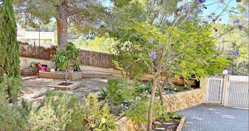 4 bedroom Villa for sale in Altea la Vella with pool garage - € 723,000 (Ref: 9165479)