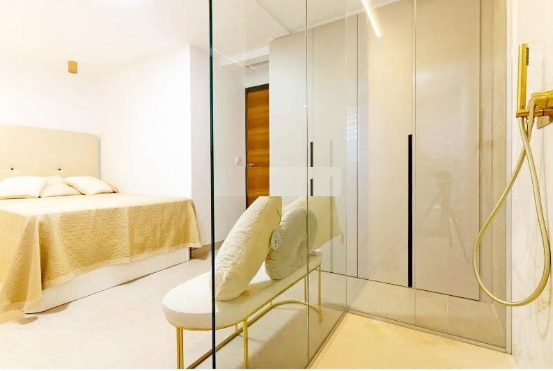 Apartamento de 2 habitaciones en Calpe / Calp en venta con garaje - 340.000 € (Ref: 9176159)