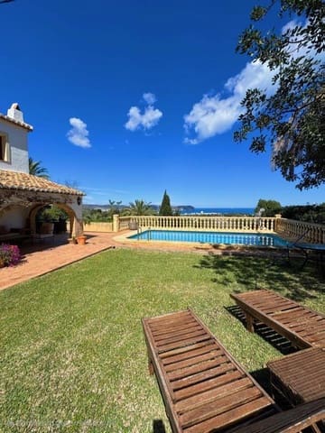 6 Zimmer Villa zu verkaufen in Cap Martí - El Tossalet - Pinomar, Javea / Xàbia mit Pool Garage - 1.340.000 € (Ref: 9177636)