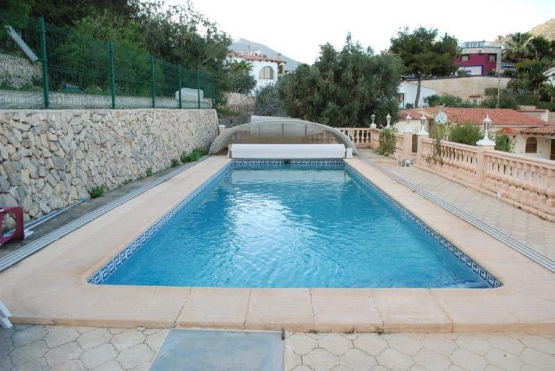 3 sovrum Villa till salu i Calpe / Calp med pool garage - 520 000 € (Ref: 9217003)
