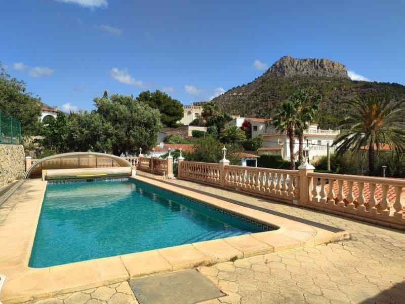 3 sovrum Villa till salu i Calpe / Calp med pool garage - 520 000 € (Ref: 9217003)