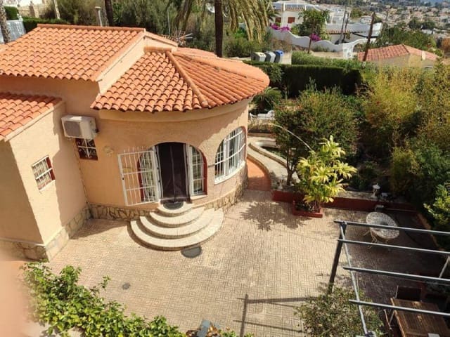 3 sovrum Villa till salu i Maryvilla, Calpe / Calp med pool garage - 520 000 € (Ref: 9217003)