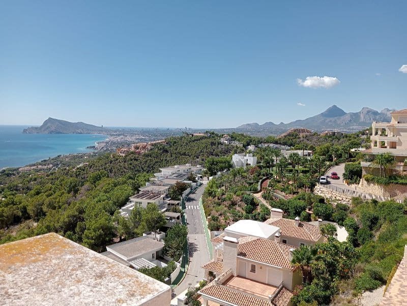 3 slaapkamer Penthouse te koop in Altea met zwembad garage - € 1.250.000 (Ref: 9232251)