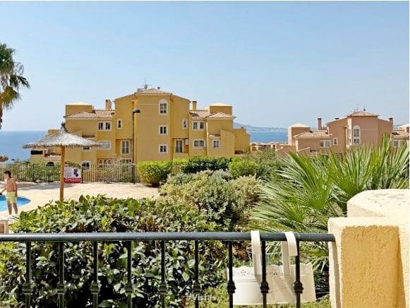 2 soveværelse Lejlighed til salg i Calpe / Calp med swimmingpool garage - € 299.900 (Ref: 9254656)