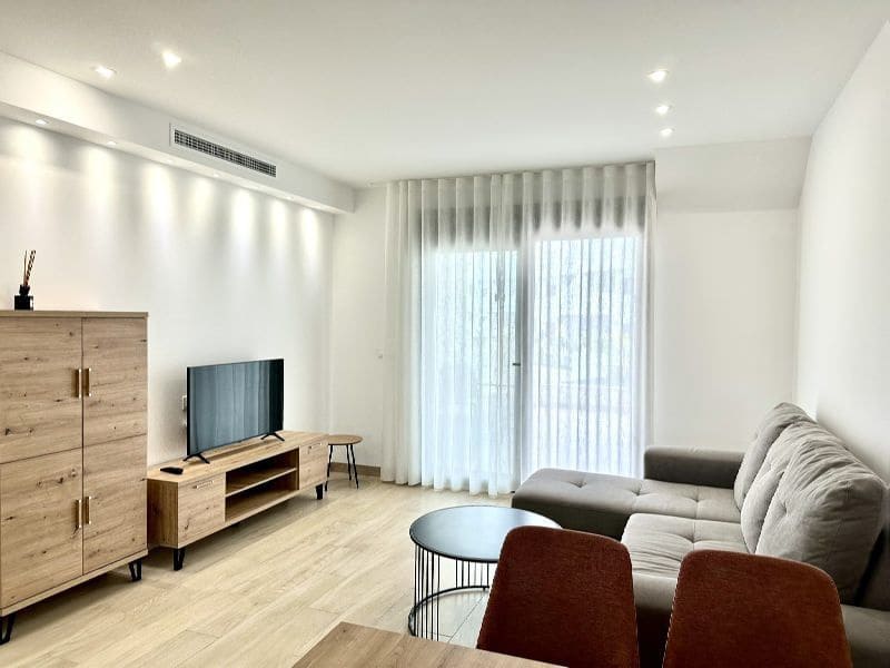 2 makuuhuone Kattohuoneisto myytävänä paikassa Finestrat mukana uima-altaan 
autotalli - 375 000 € (Ref: 9269145)