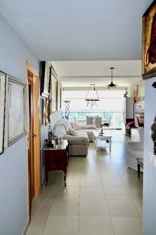 Ático de 2 habitaciones en Benidorm en venta con piscina garaje - 565.000 € (Ref: 9269146)