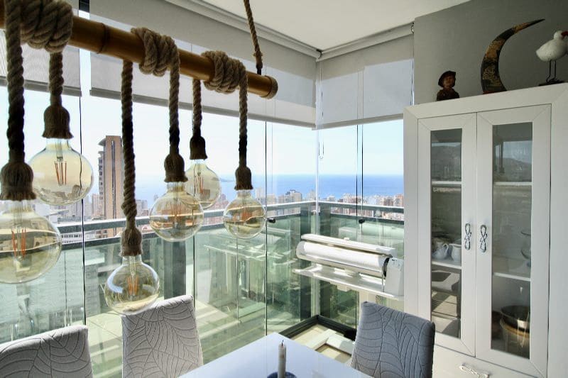 2 bedroom Penthouse for sale in Benidorm with pool garage - € 565,000 (Ref: 9269146)