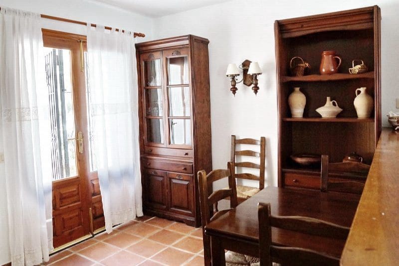 3 soveværelse Semi-Rækkehus til leje i Denia med swimmingpool garage - € 1.400 (Ref: 9272053)