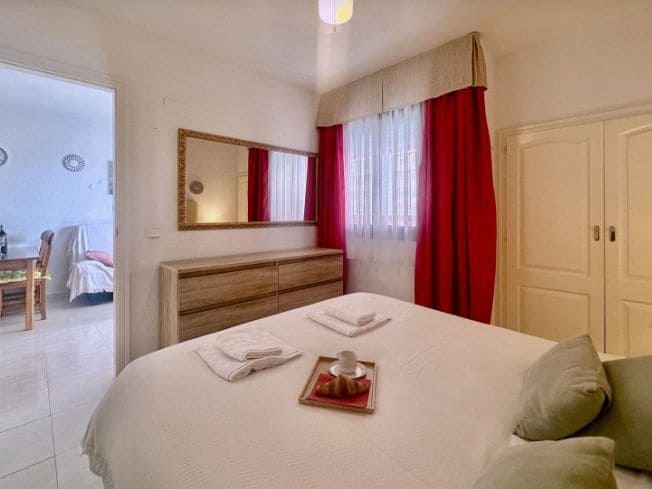 1 soveværelse Lejlighed til salg i Calpe / Calp med swimmingpool garage - € 260.000 (Ref: 9290947)