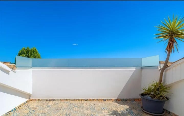 4 soverom Hus til salgs i Javea / Xabia med svømmebasseng garasje - € 650 000 (Ref: 9306286)