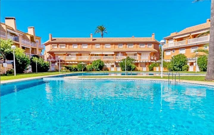 4 soverom Hus til salgs i Javea / Xabia med svømmebasseng garasje - € 650 000 (Ref: 9306286)