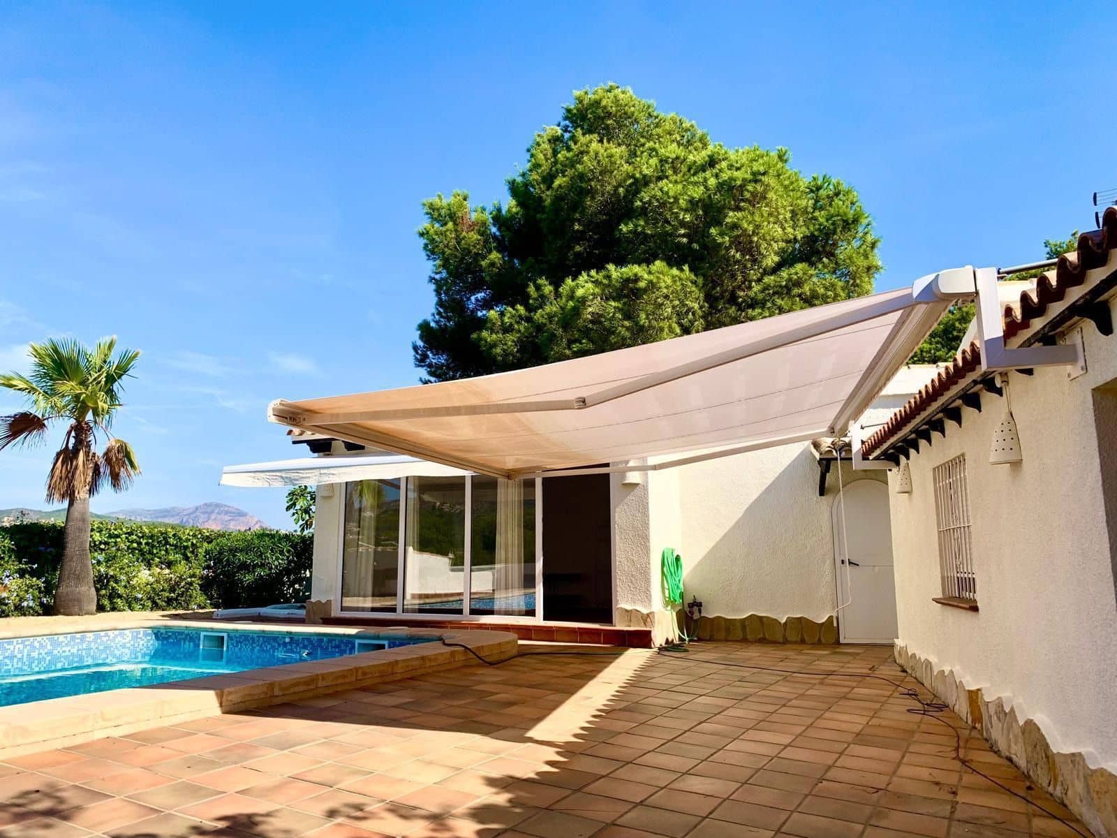 Chalet de 5 habitaciones en Moraira en venta con piscina garaje - 770.000 € (Ref: 9317167)