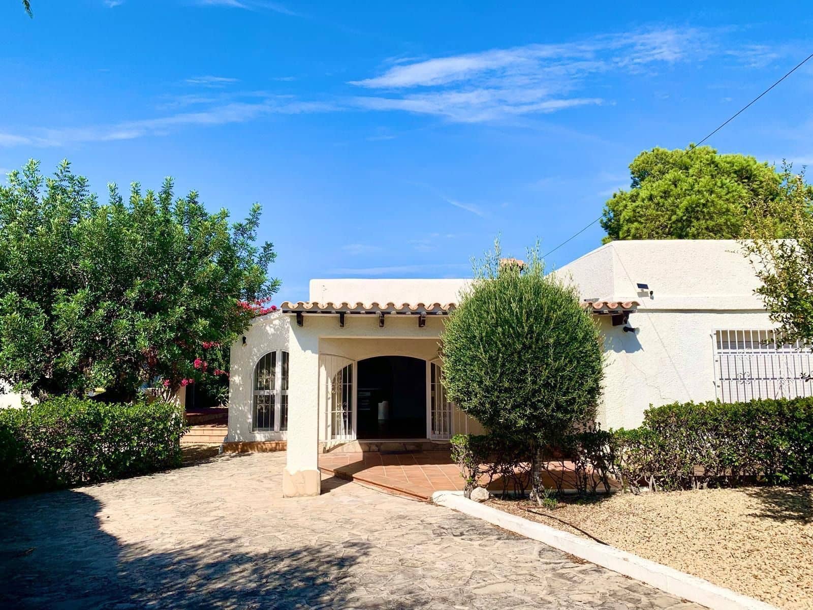 Chalet de 5 habitaciones en Moraira en venta con piscina garaje - 770.000 € (Ref: 9317167)