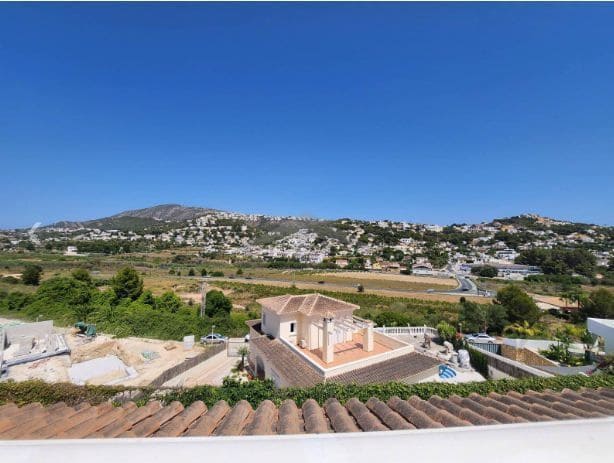 Chalet de 4 habitaciones en Moraira en venta con piscina garaje - 850.000 € (Ref: 9355459)