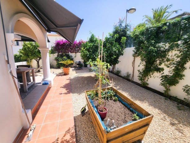 Chalet de 4 habitaciones en Moraira en venta con piscina garaje - 850.000 € (Ref: 9355459)