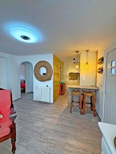 Chalet de 4 habitaciones en Moraira en venta con piscina garaje - 495.000 € (Ref: 9361893)