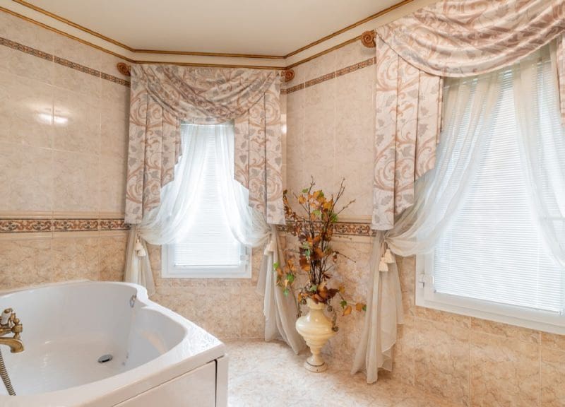 3 makuuhuone Huvila myytävänä paikassa Adsubia mukana uima-altaan 
autotalli - 1 500 000 € (Ref: 9366923)