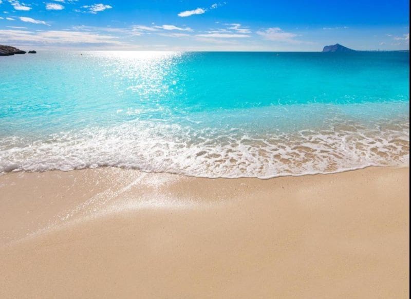 3 sypialnia Willa na sprzedaż w Adsubia z basenem garażem - 850 000 € (Ref: 9366924)