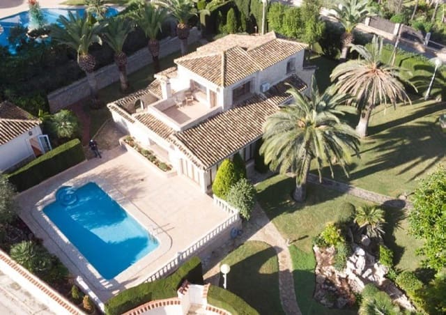 3 soveværelse Villa til salg i Adsubia, Javea / Xàbia med swimmingpool garage - € 850.000 (Ref: 9366924)