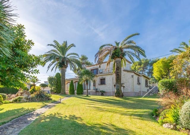 3 soveværelse Villa til salg i Adsubia, Javea / Xàbia med swimmingpool garage - € 850.000 (Ref: 9366924)