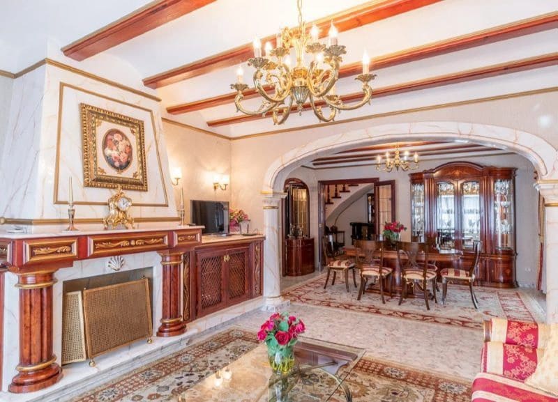 3 sypialnia Willa na sprzedaż w Adsubia z basenem garażem - 850 000 € (Ref: 9366924)