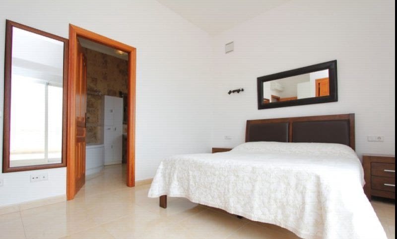 3 sypialnia Willa na sprzedaż w Cumbre del Sol z basenem garażem - 724 000 € (Ref: 9366925)