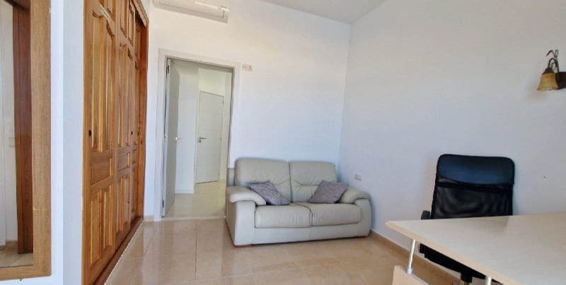 3 sypialnia Willa na sprzedaż w Cumbre del Sol z basenem garażem - 724 000 € (Ref: 9366925)