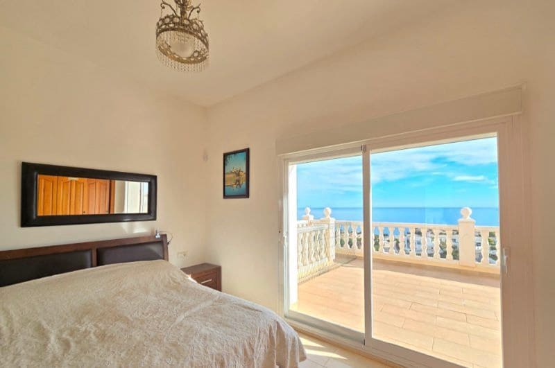 3 sypialnia Willa na sprzedaż w Cumbre del Sol z basenem garażem - 724 000 € (Ref: 9366925)