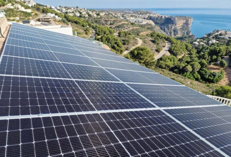 3 sypialnia Willa na sprzedaż w Cumbre del Sol z basenem garażem - 724 000 € (Ref: 9366925)