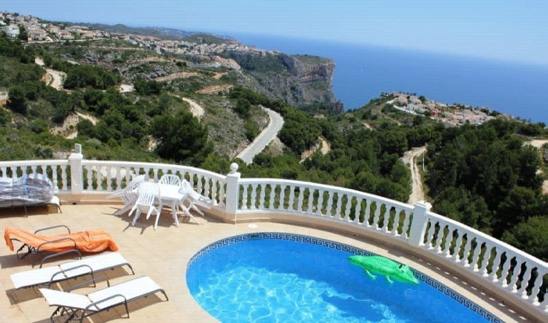 3 sypialnia Willa na sprzedaż w Cumbre del Sol z basenem garażem - 724 000 € (Ref: 9366925)