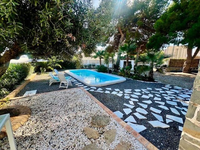 5 bedroom Villa for sale in Cometa - Carrió, Calpe / Calp with pool garage - € 749,000 (Ref: 9378687)