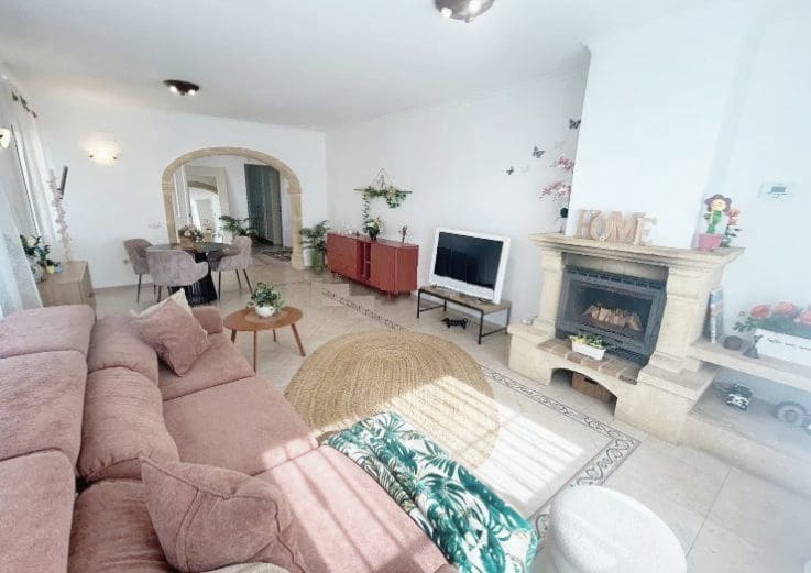 6 slaapkamer Villa te koop in Javea / Xabia met zwembad garage - € 785.000 (Ref: 9392135)