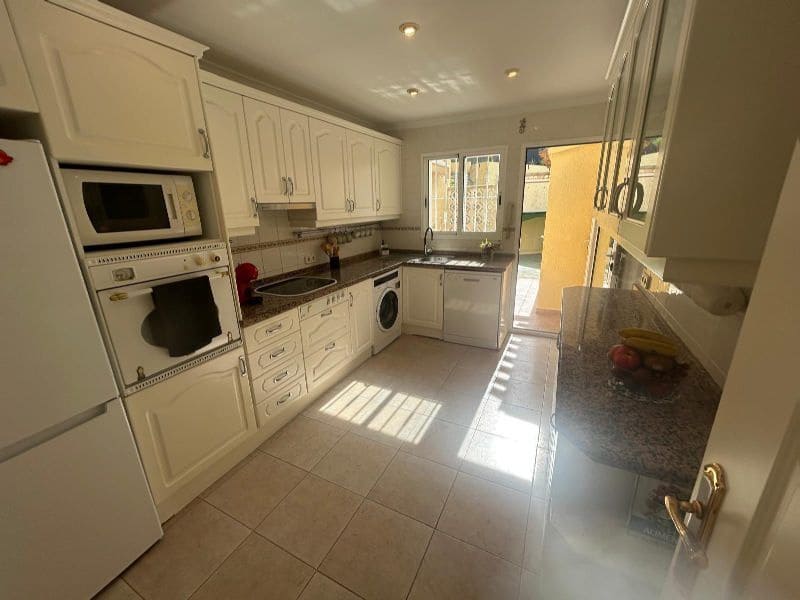 6 slaapkamer Villa te koop in Javea / Xabia met zwembad garage - € 785.000 (Ref: 9392135)